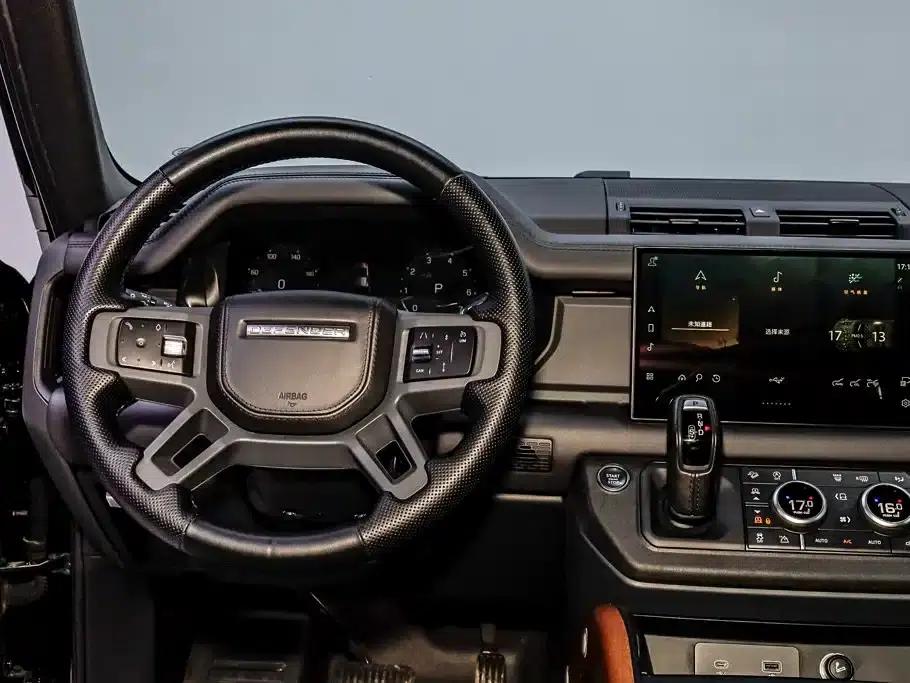 2023 Land Rover Defender Facelift 110 3.0T P400 X-DYNAMIC HSE — миниатюра 25