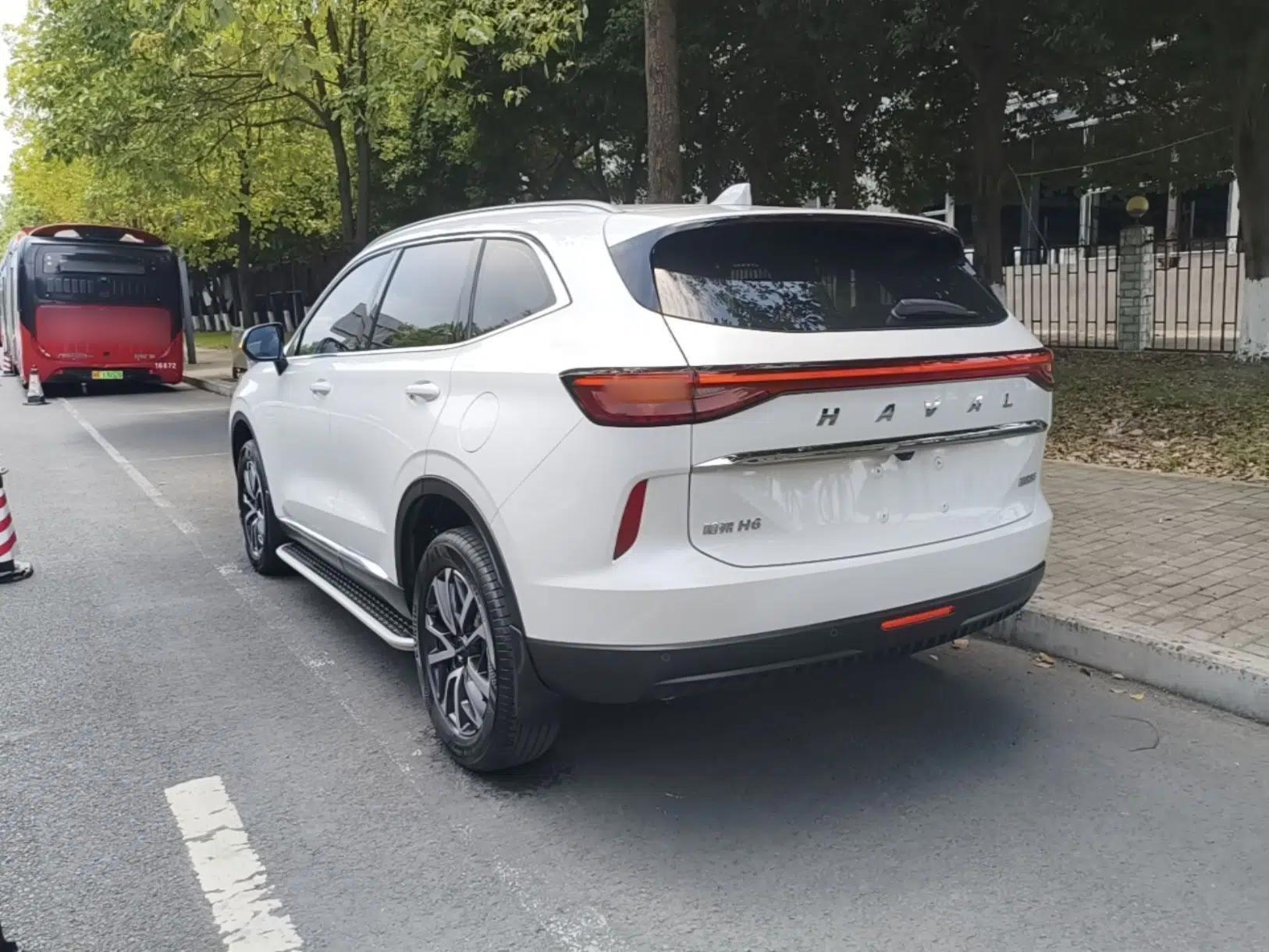 Haval H6 2022 3rd Generation 1.5T Automatic Two-Wheel Drive Pro — миниатюра 4