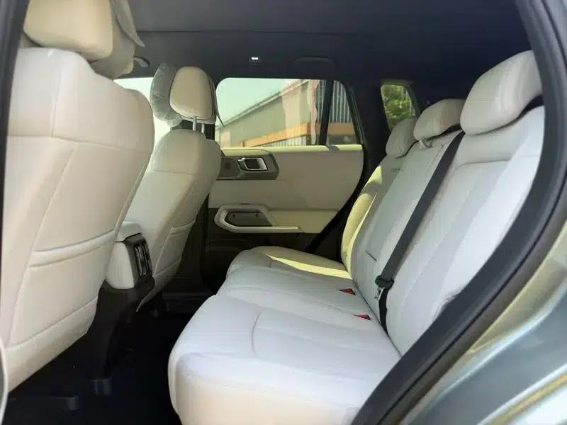 Titanium 3 2025 Model 501KM Rear-Wheel Drive Max Edition — миниатюра 9
