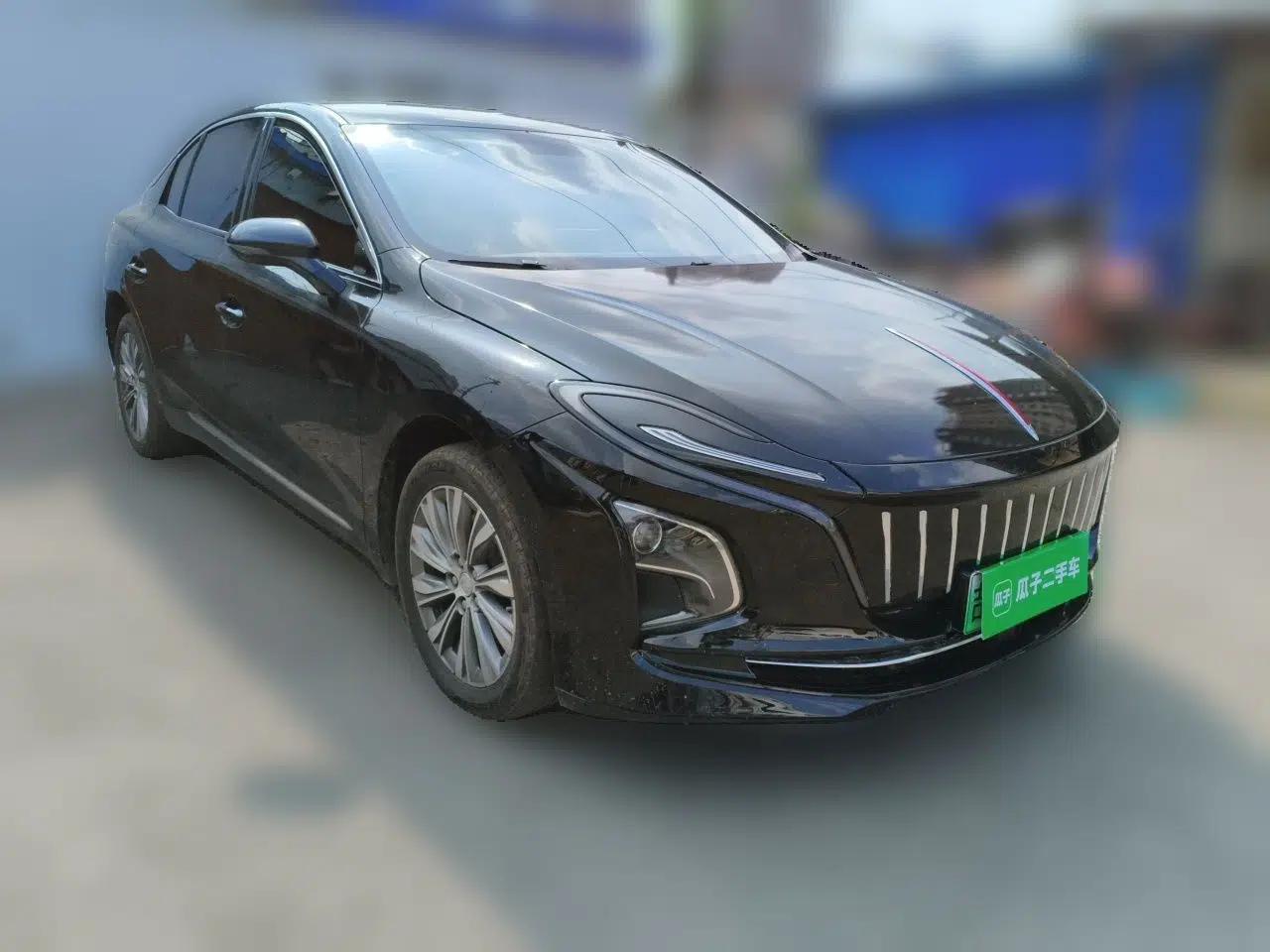 Hongqi E-QM5 2024 610 km PLUS — миниатюра 3