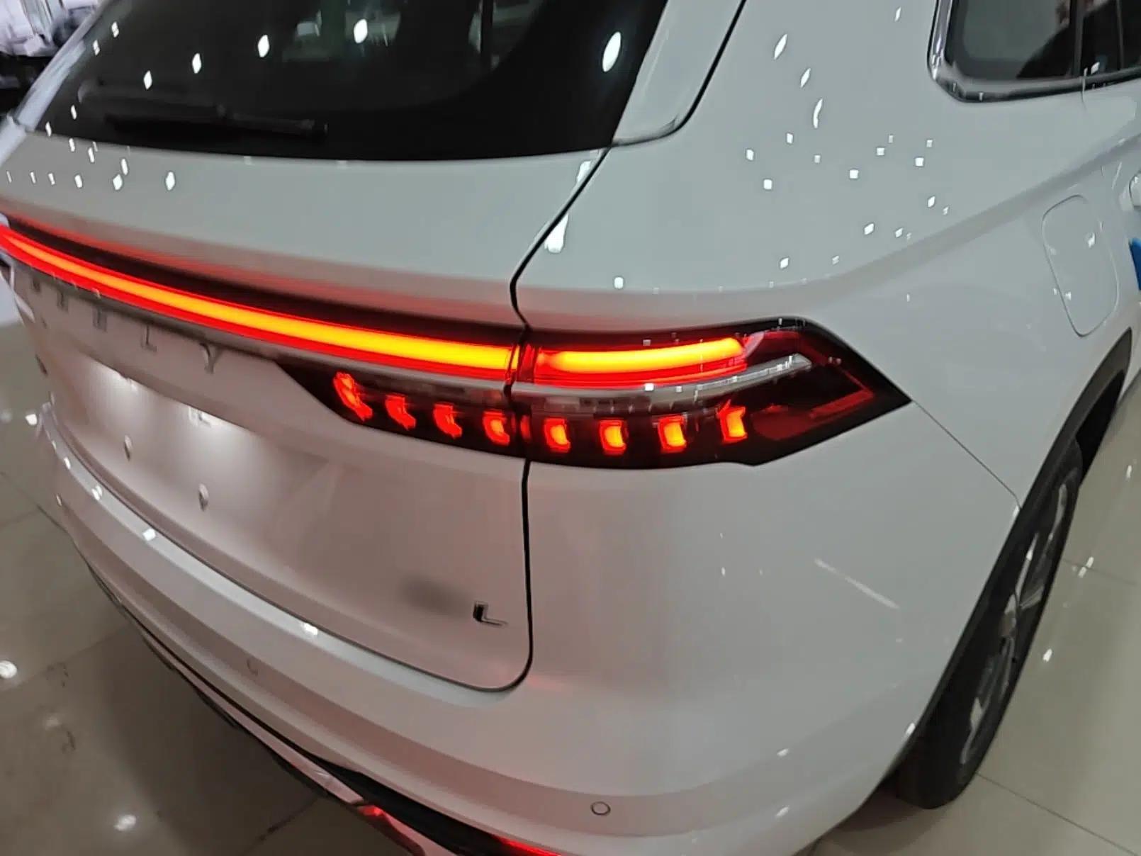 Geely Auto Monjaro L 2025 2.0TD Automatic Xingyun Version — миниатюра 9