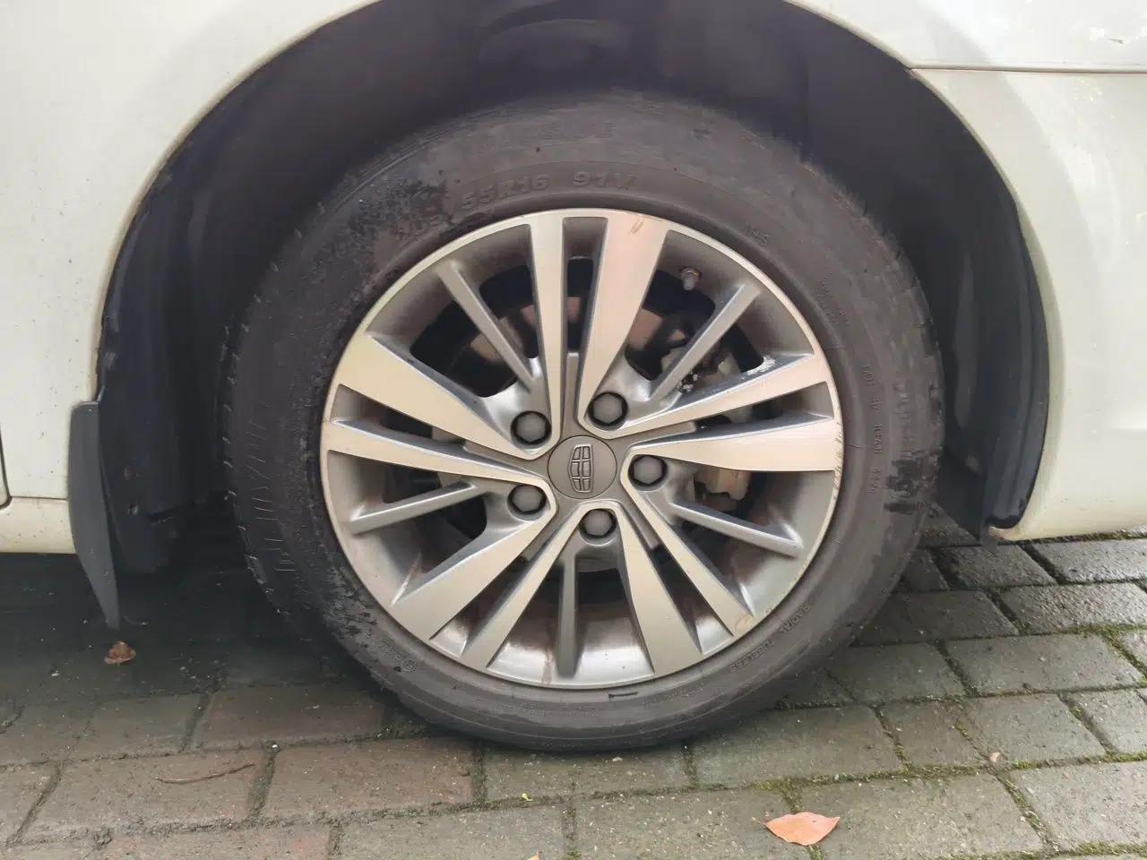 Geely Auto Emgrand 2018 1.5L CVT Upward Connect Edition — миниатюра 8