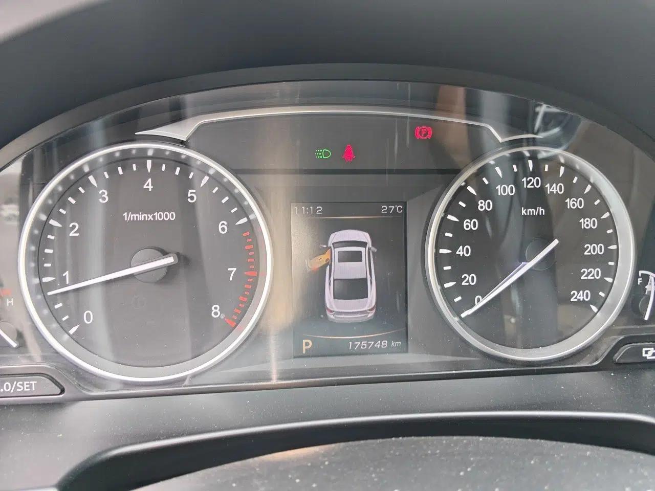 Geely Auto Emgrand GT 2017 1.8T Luxury Model — миниатюра 11