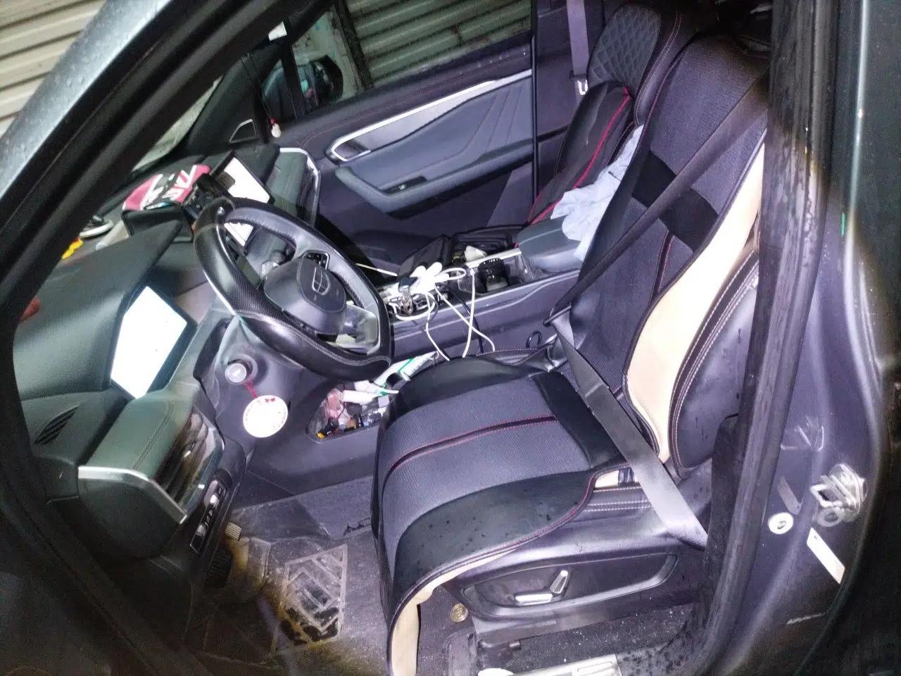 Geely Auto Haoyue L 2023 2.0T DCT Prestige Edition — миниатюра 15