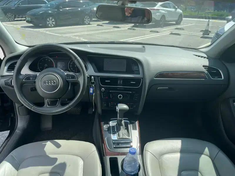 Audi A4L 2013 35 TFSI Automatic Standard Edition — миниатюра 8