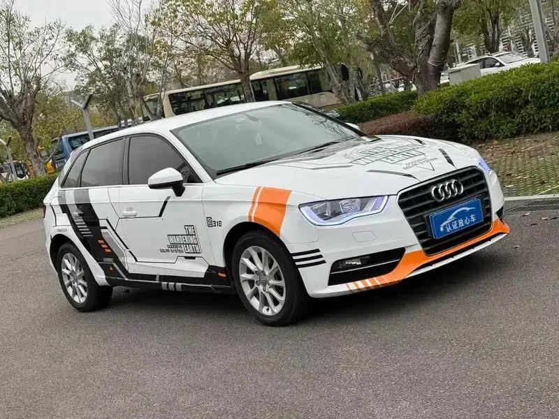 Audi A3 2015 Sportback 35 TFSI Millionth Anniversary Smart Edition — миниатюра 3
