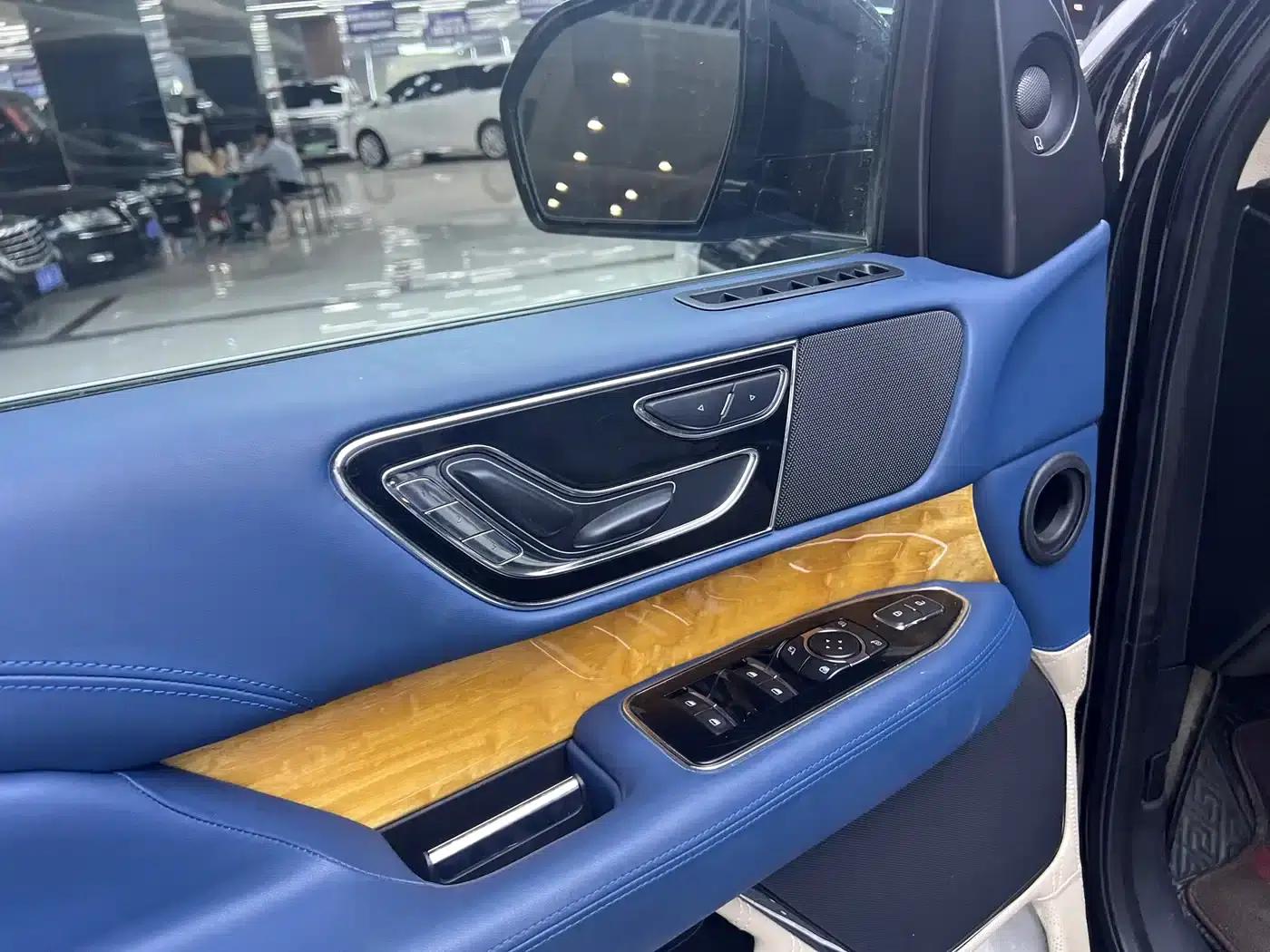 Navigator 2018 3.5T Leader One US Spec — миниатюра 6