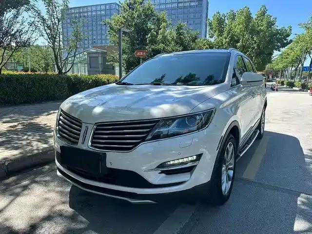 Lincoln MKC 2017 2.0T Two-Wheel Drive Premium Edition