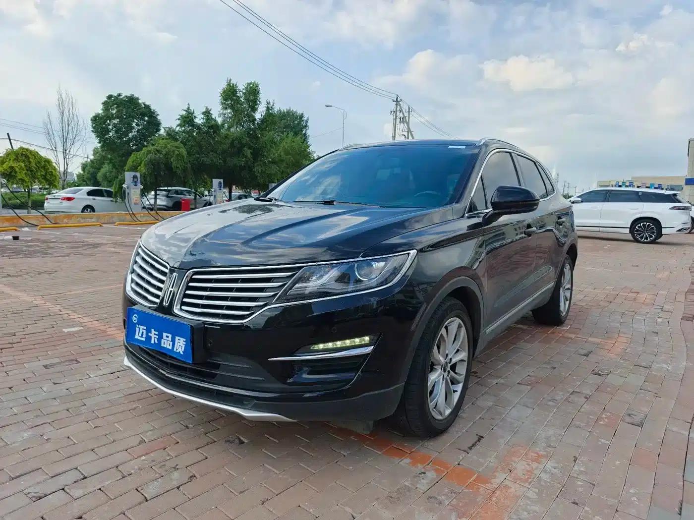 Lincoln MKC 2016 2.0T 2WD Premium Edition — миниатюра 1