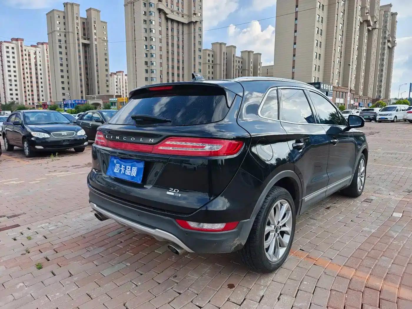 Lincoln MKC 2016 2.0T 2WD Premium Edition — миниатюра 5