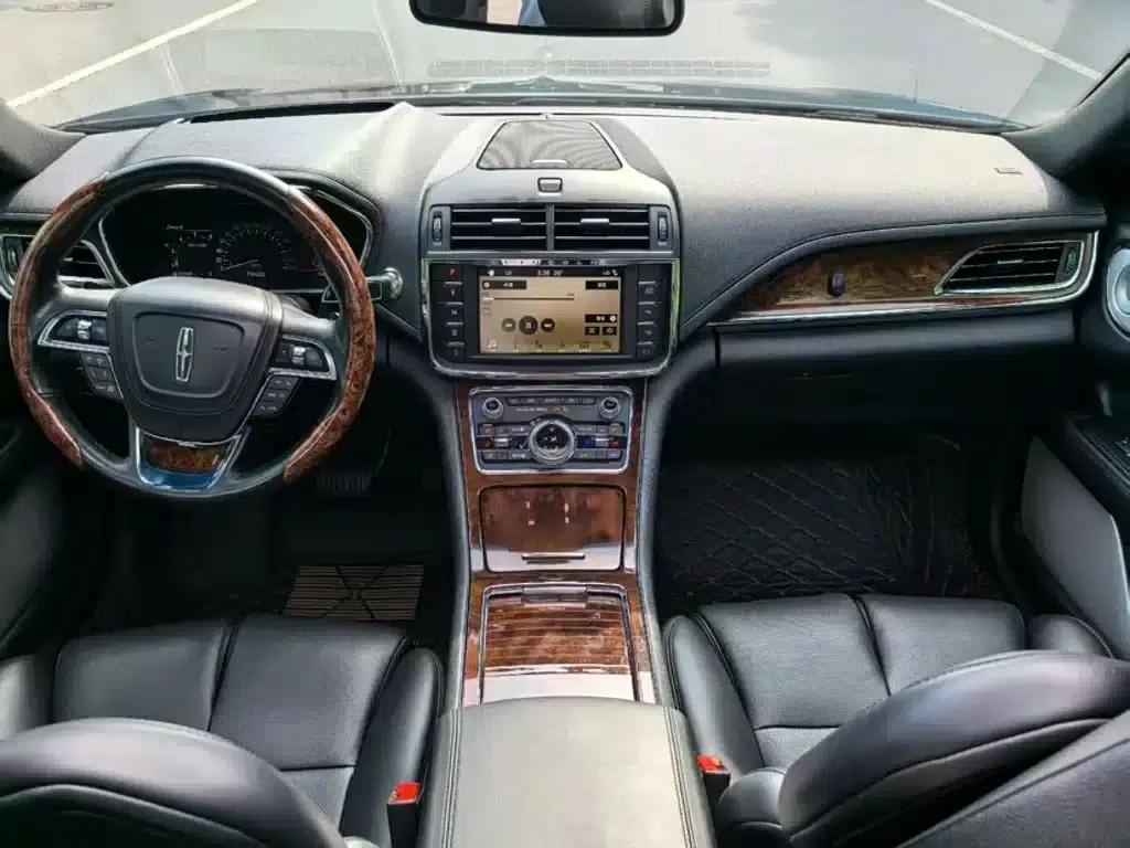 Lincoln Continental 2017 3.0T AWD Reserve — миниатюра 8