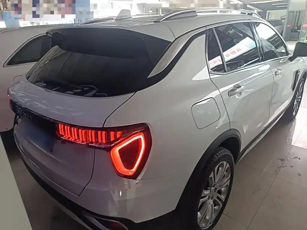 Lynk & Co 01 2019 2.0T 2WD Pro Edition (China VI Emission Standard) — миниатюра 6