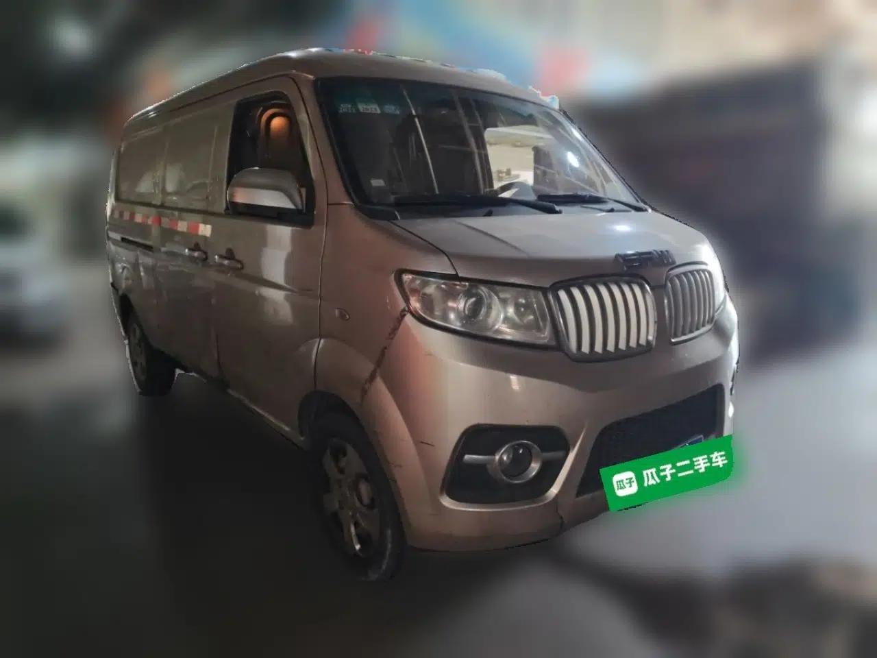 Jinbei Hiace X30 CNG 2021 1.5L Natural Gas Comfort-Style Van SWCC15M — миниатюра 3