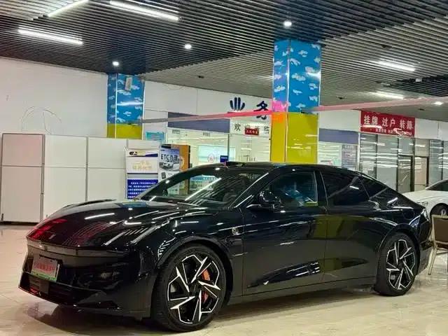 Lynk & Co Z10 2024 STARBUFF 95kWh 680km AWD Intelligent Driving