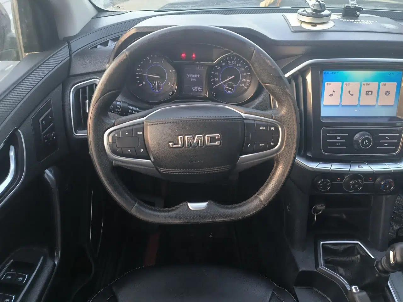 JMC Yuhu 7 2020 2.0T Diesel Manual Two-Wheel Drive Comfort Edition Short Wheelbase China VI Standard JX4D20A6L — миниатюра 10
