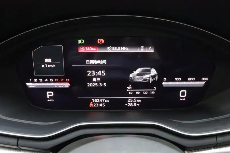 Audi A5 2023 Sportback 40 TFSI Fashion Dynamic Edition — миниатюра 15