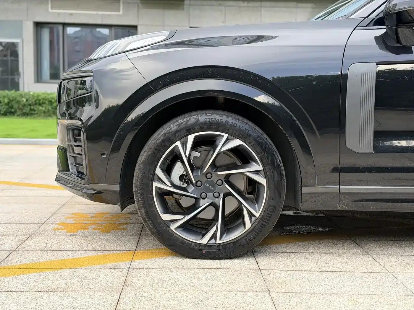 Lynk & Co 09 2021 2.0T Halo 7-seater — миниатюра 4