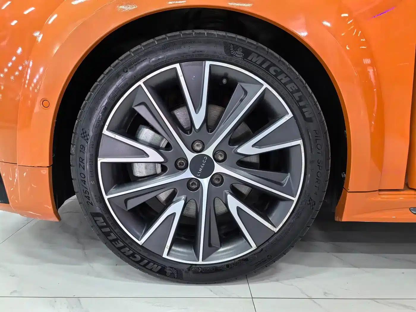 Lynk & Co 02 Hatchback 2021 2.0TD Halo — миниатюра 17