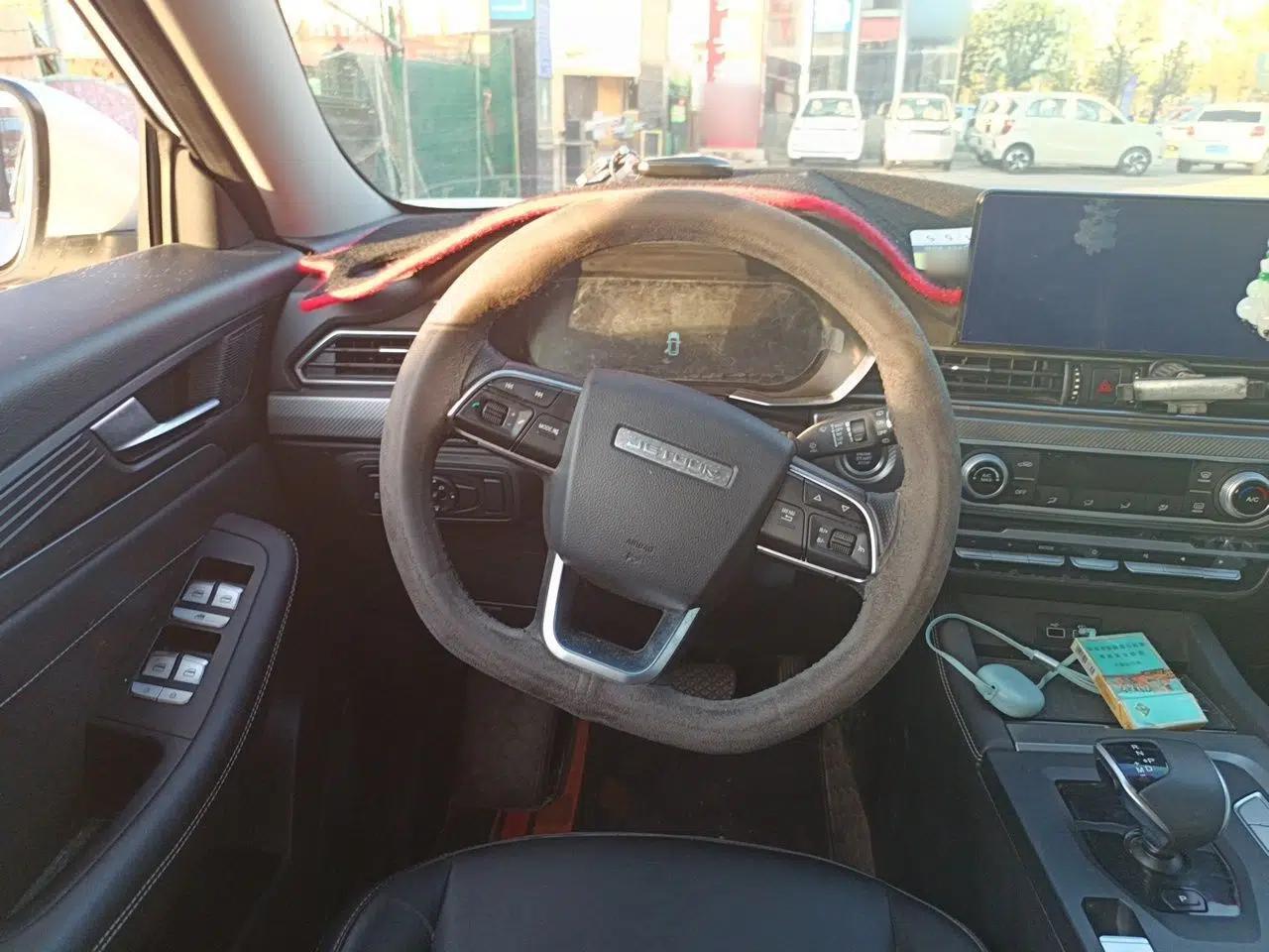 JETOUR X70 2023 1.5T DCT Flagship Edition 5 Seats — миниатюра 7