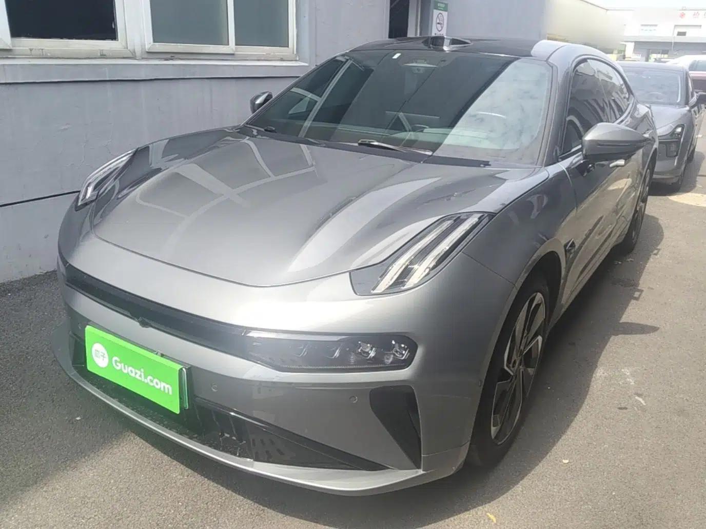 Zeekr 001 2024 WE Edition 100 kWh Rear-Drive — миниатюра 1
