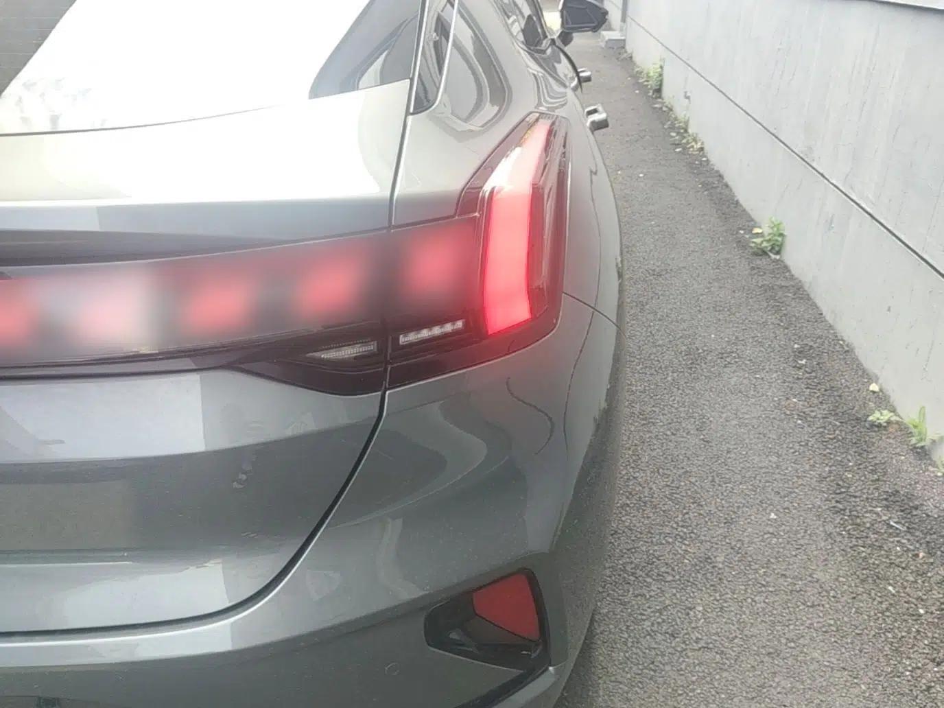 Zeekr 001 2024 WE Edition 100 kWh Rear-Drive — миниатюра 9