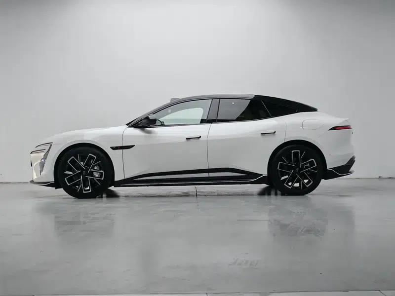 Avita 06 2025 Ultra AWD Pure Electric Edition — миниатюра 4