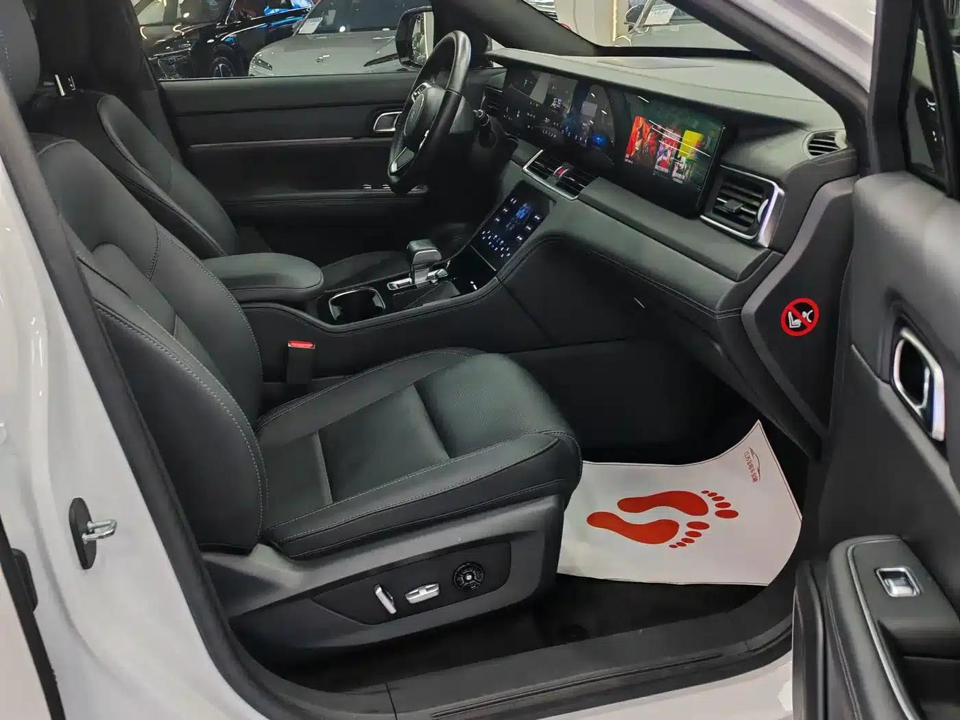 Li Auto ONE 2021 Extended Range 6-Seater — миниатюра 11