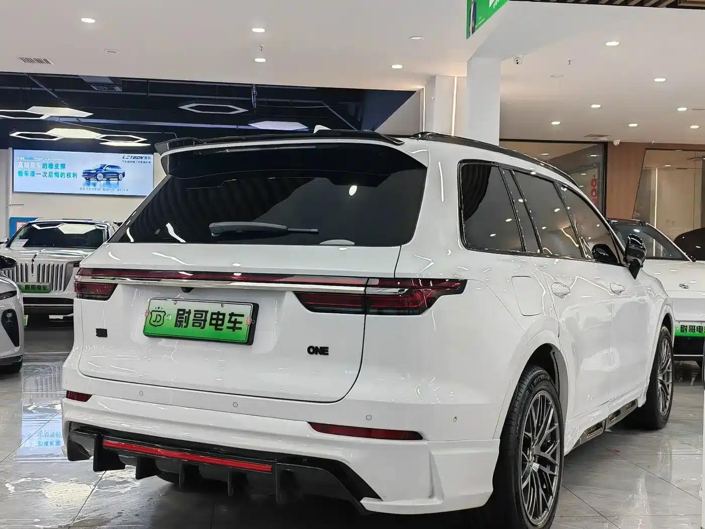 Li Auto ONE 2021 Extended Range 6-Seater — миниатюра 14