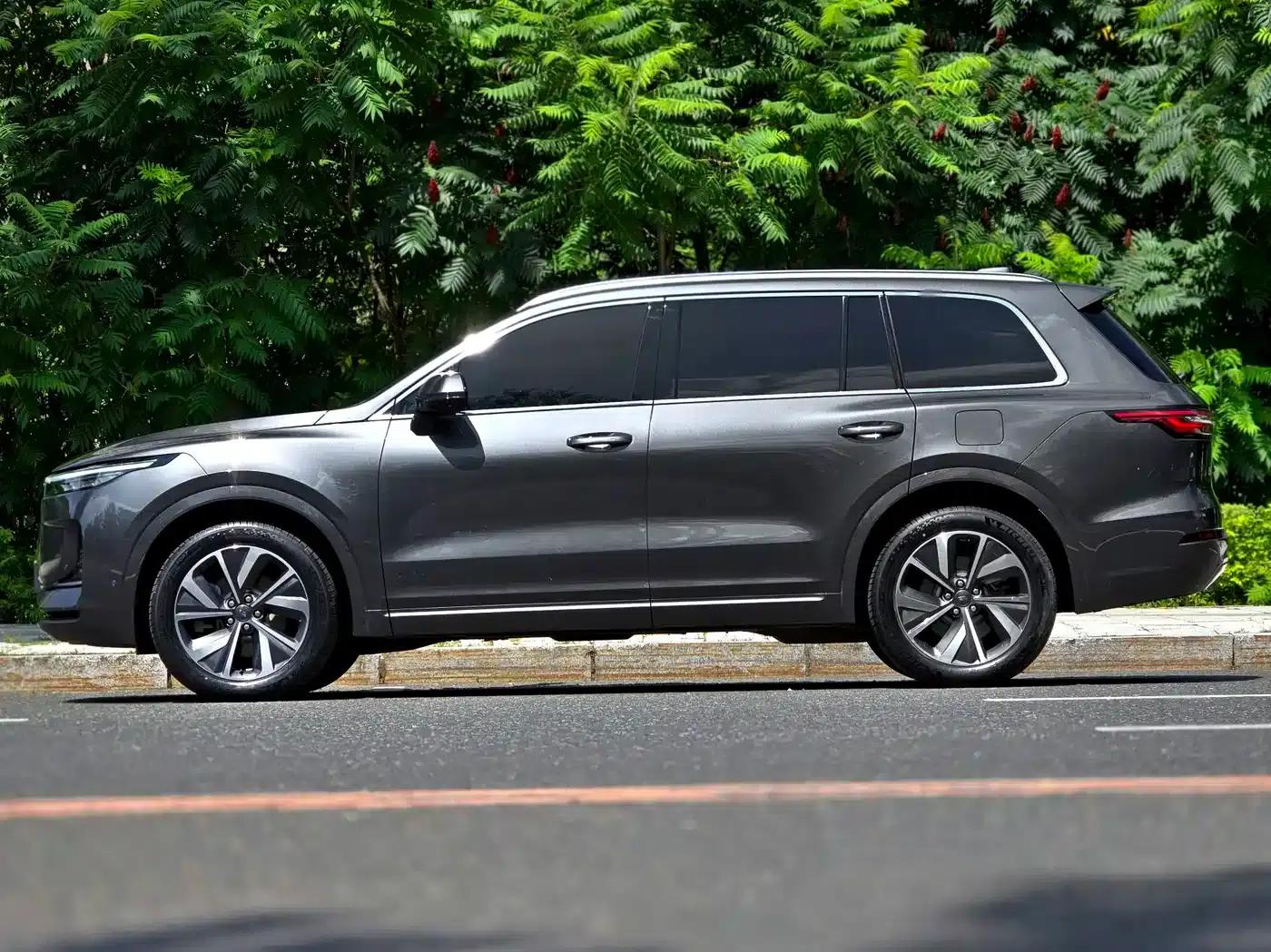 Li Auto ONE 2021 Extended Range 6-Seater — миниатюра 4