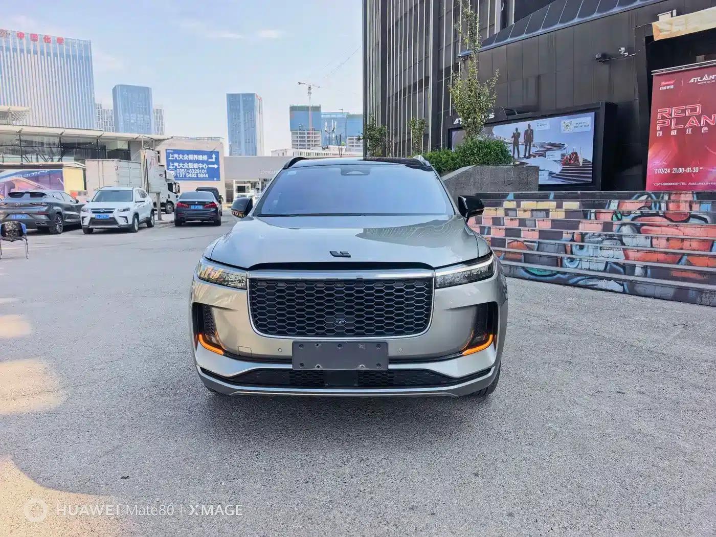 Li Auto ONE 2021 Extended Range 6-Seater — миниатюра 2