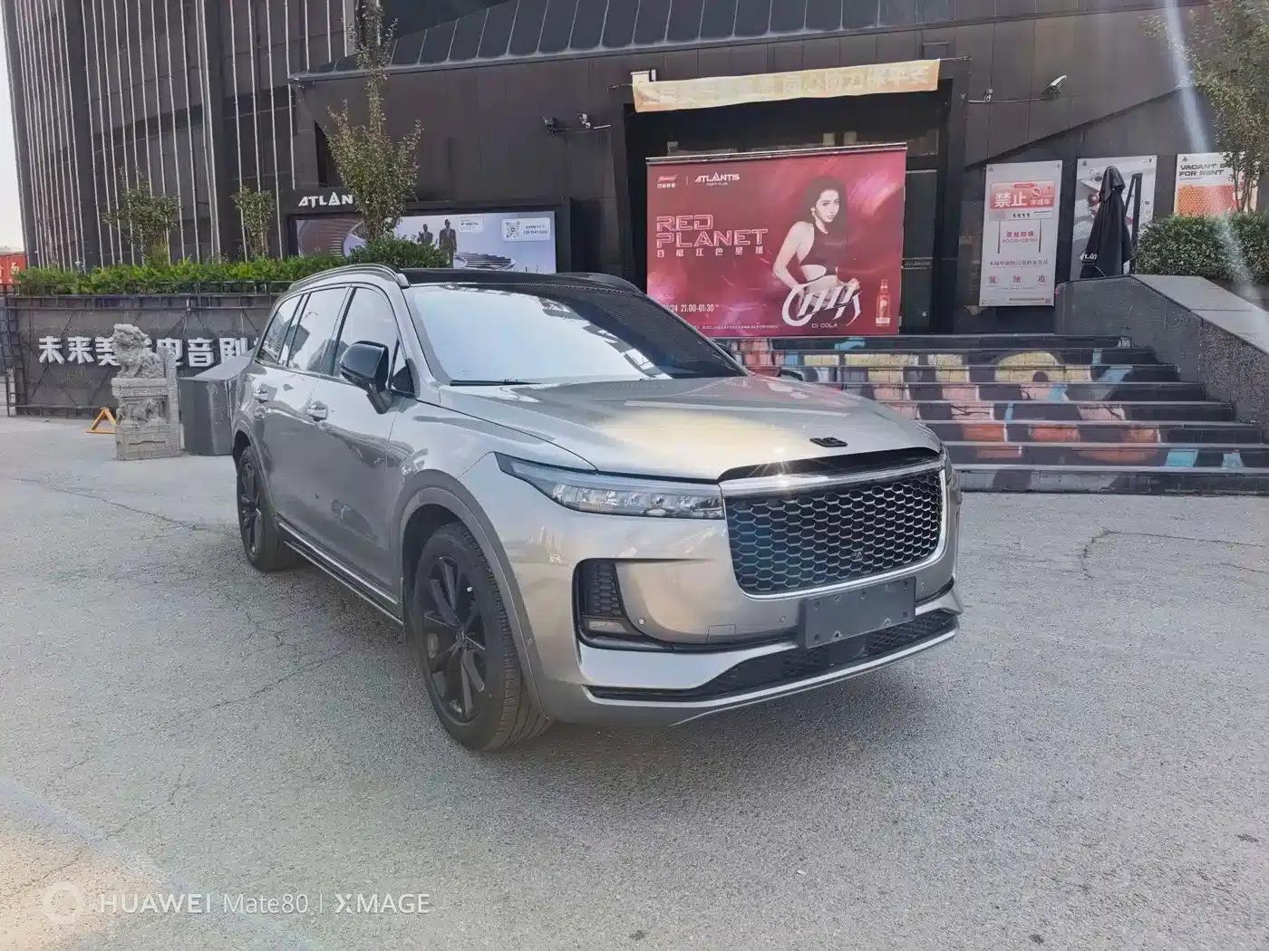 Li Auto ONE 2021 Extended Range 6-Seater — миниатюра 3