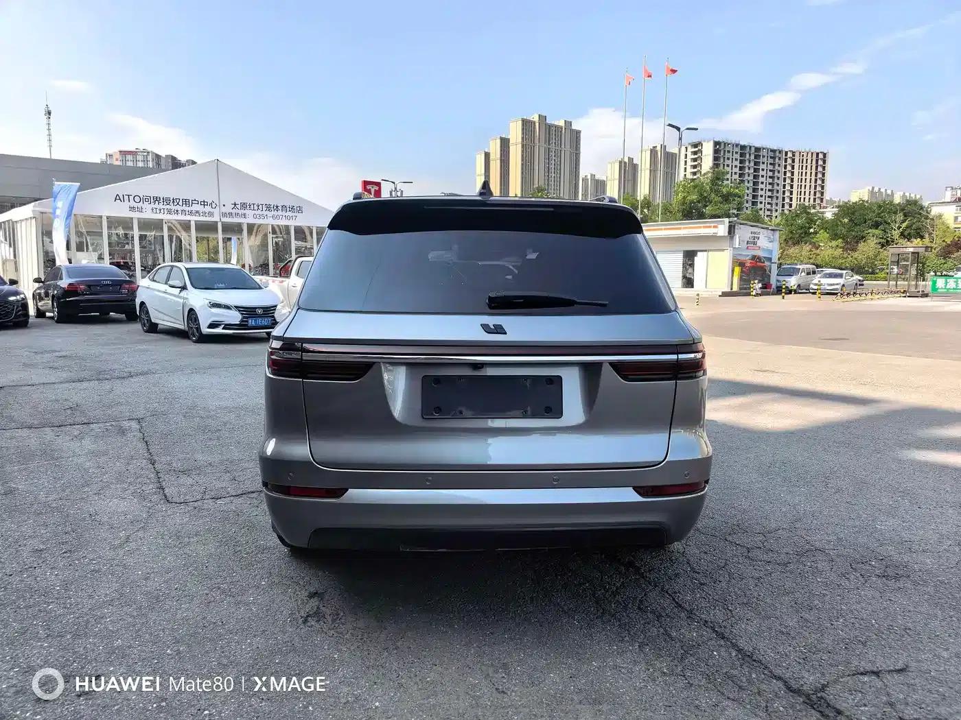 Li Auto ONE 2021 Extended Range 6-Seater — миниатюра 8