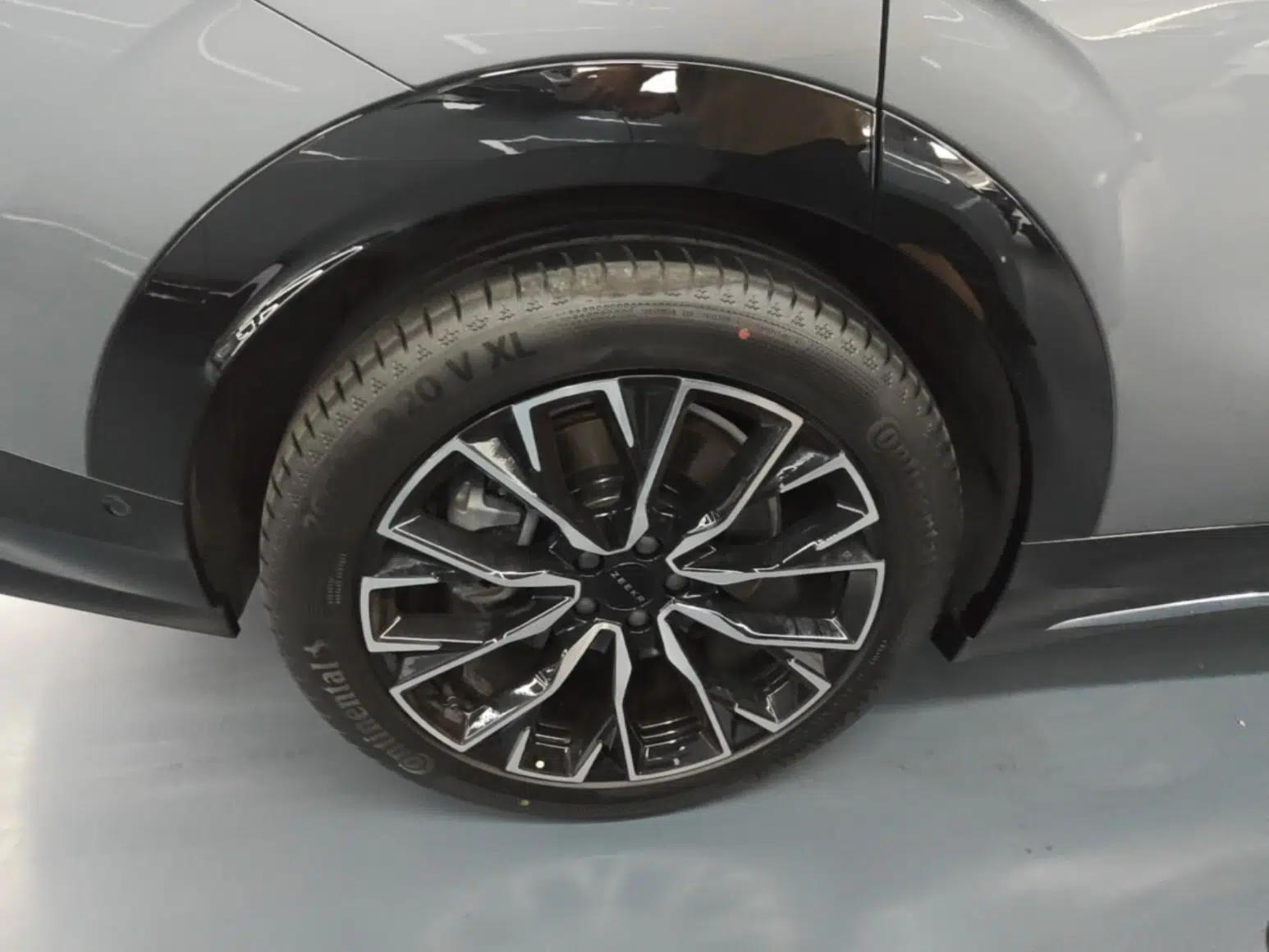 Zeekr 7X 2025 75 kWh Rear-Wheel Drive Intelligent Driving Version — миниатюра 11