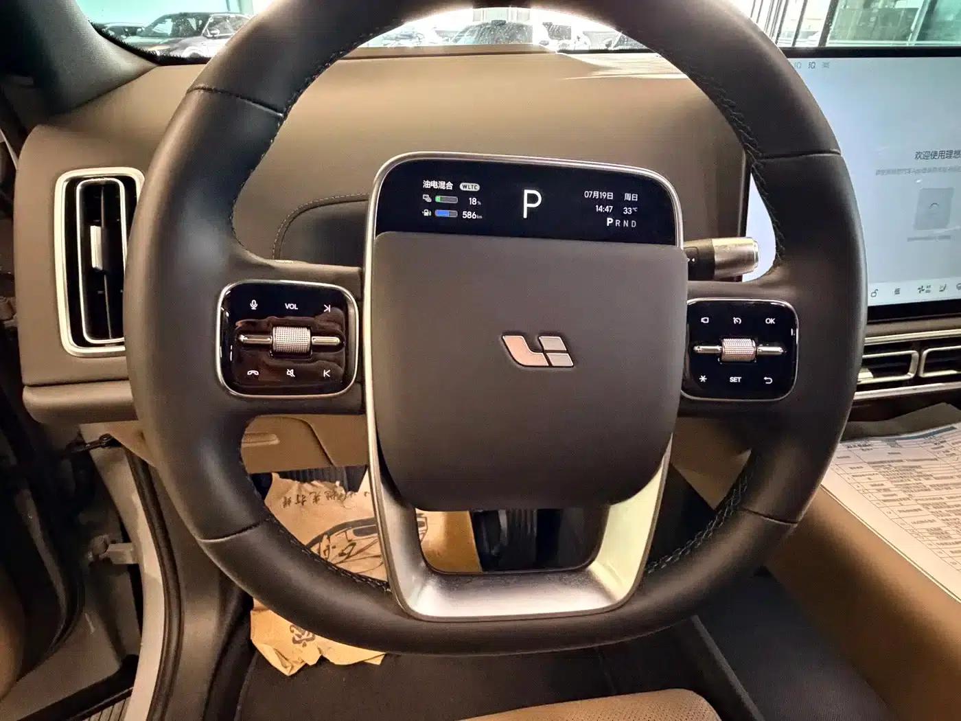 Li Auto L9 2025 Ultra Intelligent Renewal Edition — миниатюра 7
