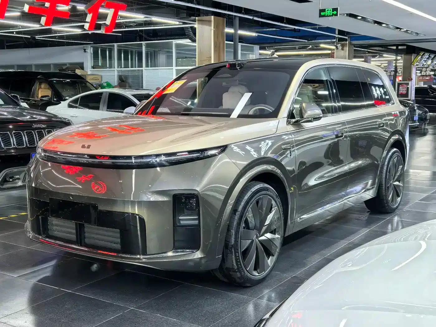 Li Auto L9 2026 Livis — миниатюра 1