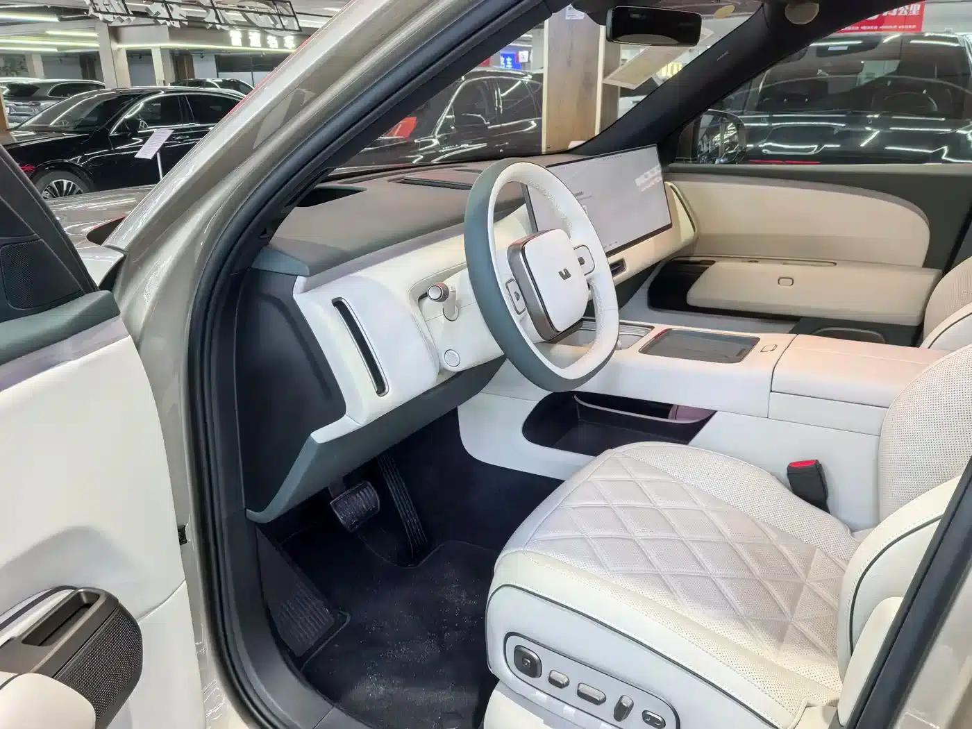 Li Auto L9 2026 Livis — миниатюра 7