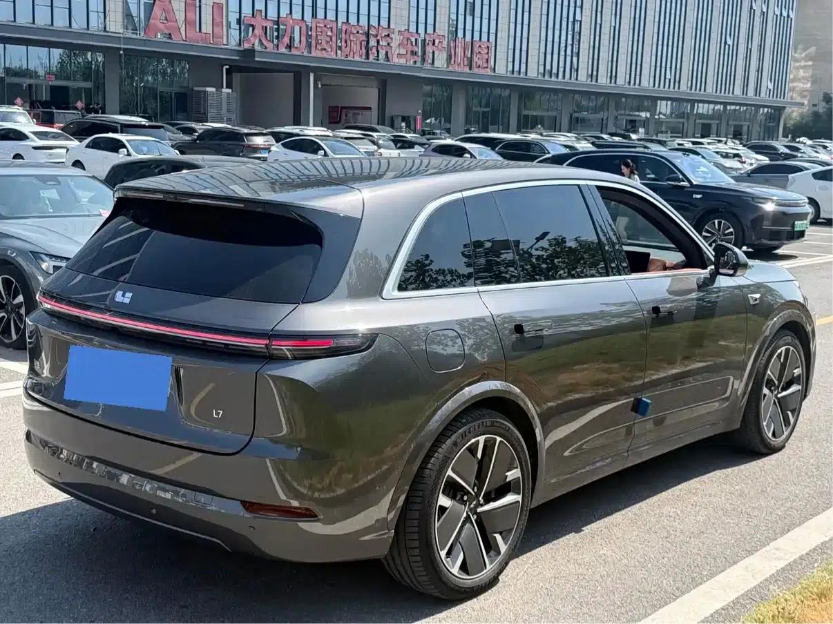 Li Auto L7 2025 Max Intelligent Renewal Edition — миниатюра 15