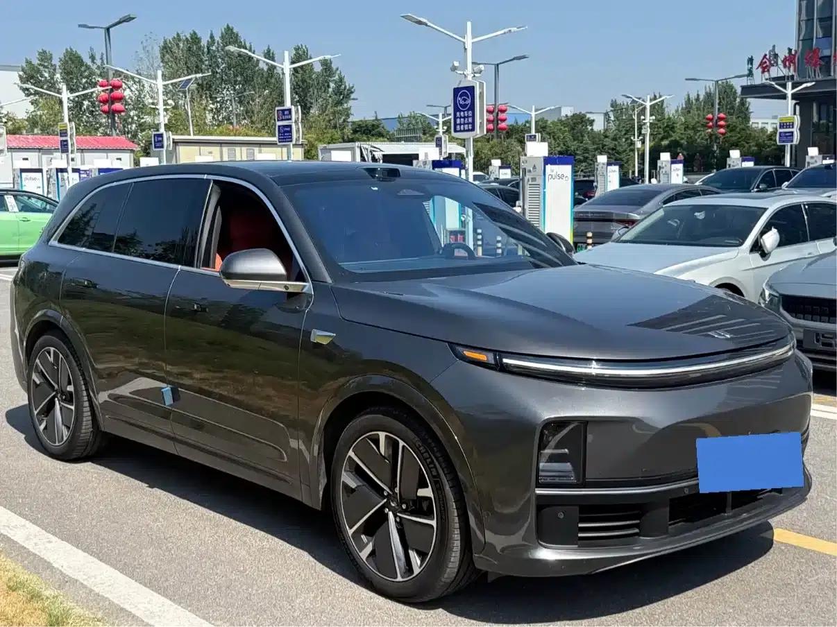 Li Auto L7 2025 Max Intelligent Renewal Edition — миниатюра 3