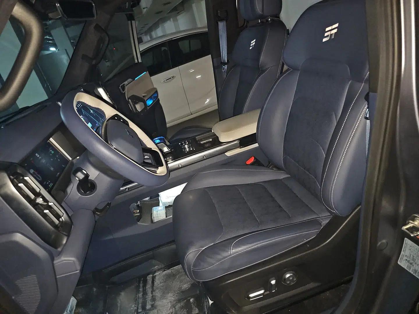 JETOUR Shanhai Traveler C-DM 2024 C-DM 208KM Mountain & Wilderness Edition — миниатюра 15