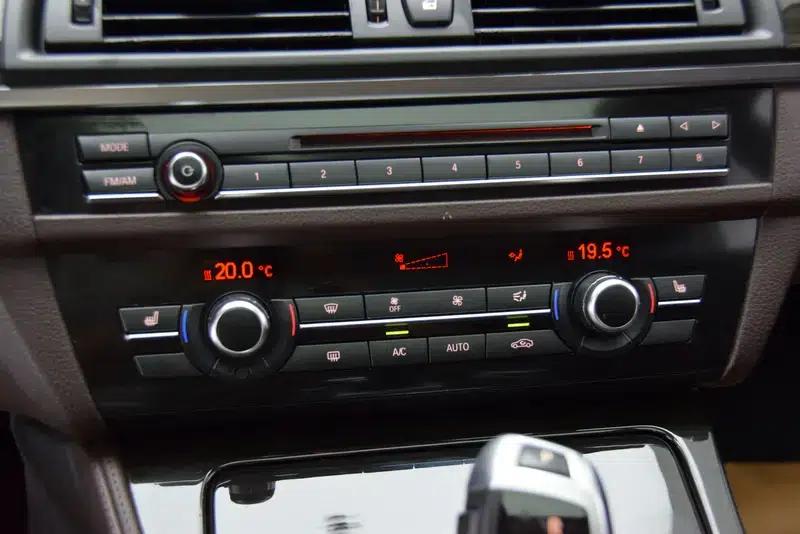 2014 BMW 5 Series 525Li Luxury Design Package — миниатюра 11