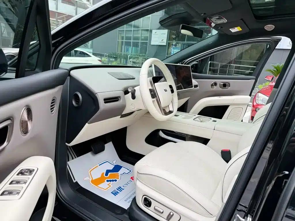Li Auto i6 2025 AWD Standard Edition — миниатюра 9