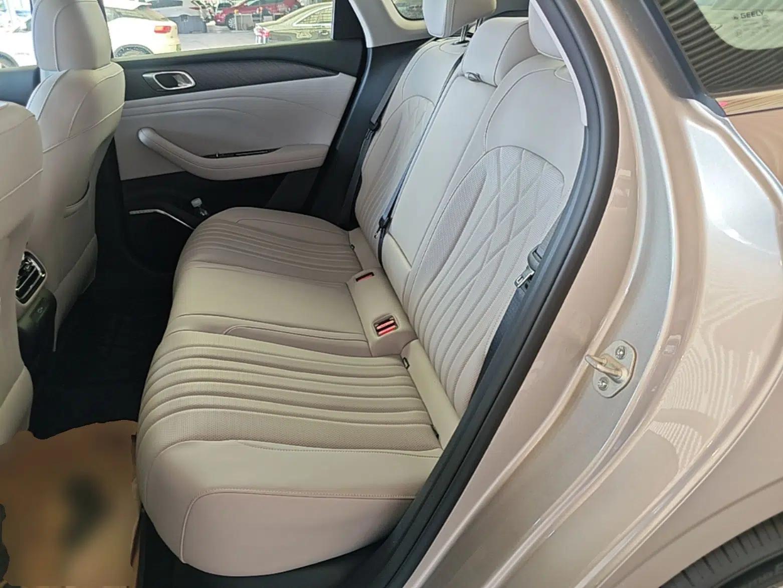 Geely Galaxy Stellar 6 2026 Model 125km Exploration+ Edition — миниатюра 20