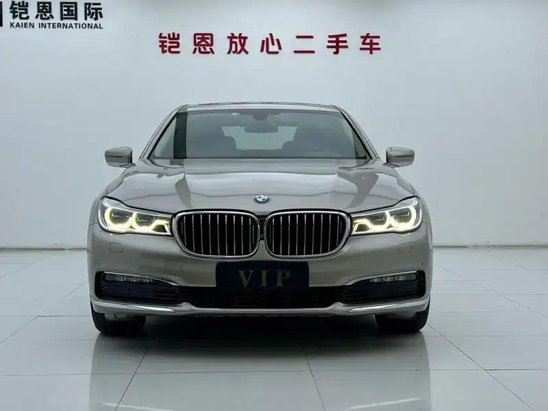 2016 BMW 7 Series 730Li Luxury — миниатюра 2