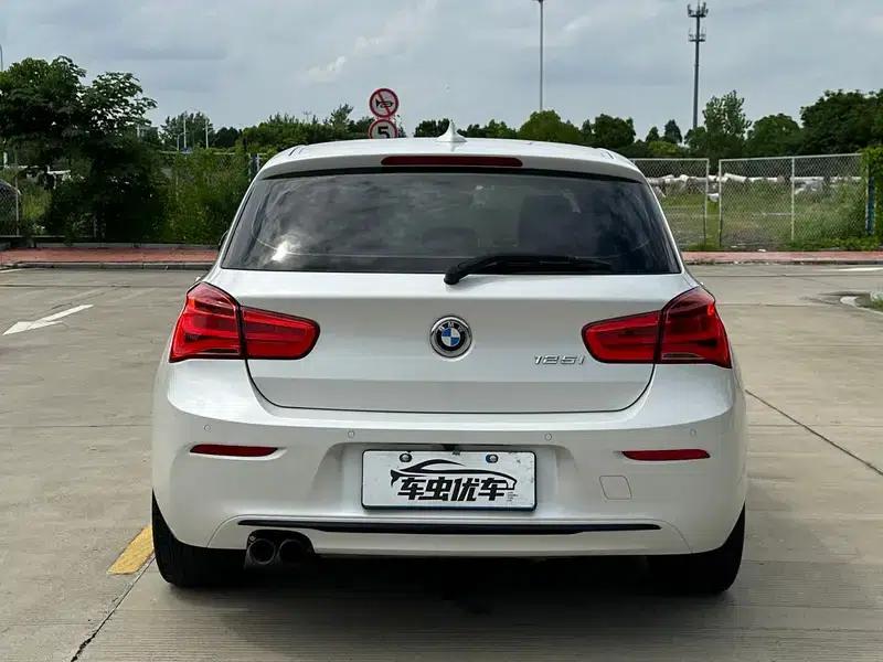 BMW 1 Series (Imported) 2016 120i Sport Design Package — миниатюра 3