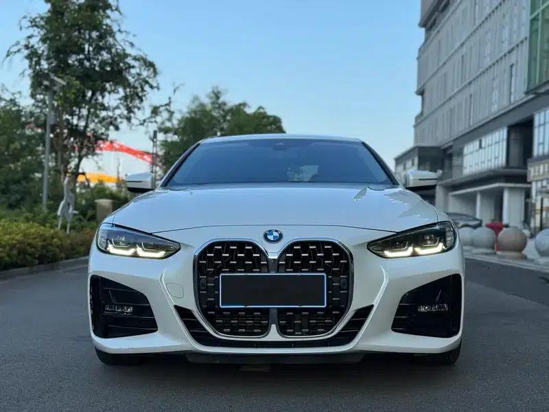 2022 BMW 4 Series 425i M Sport Package — миниатюра 2