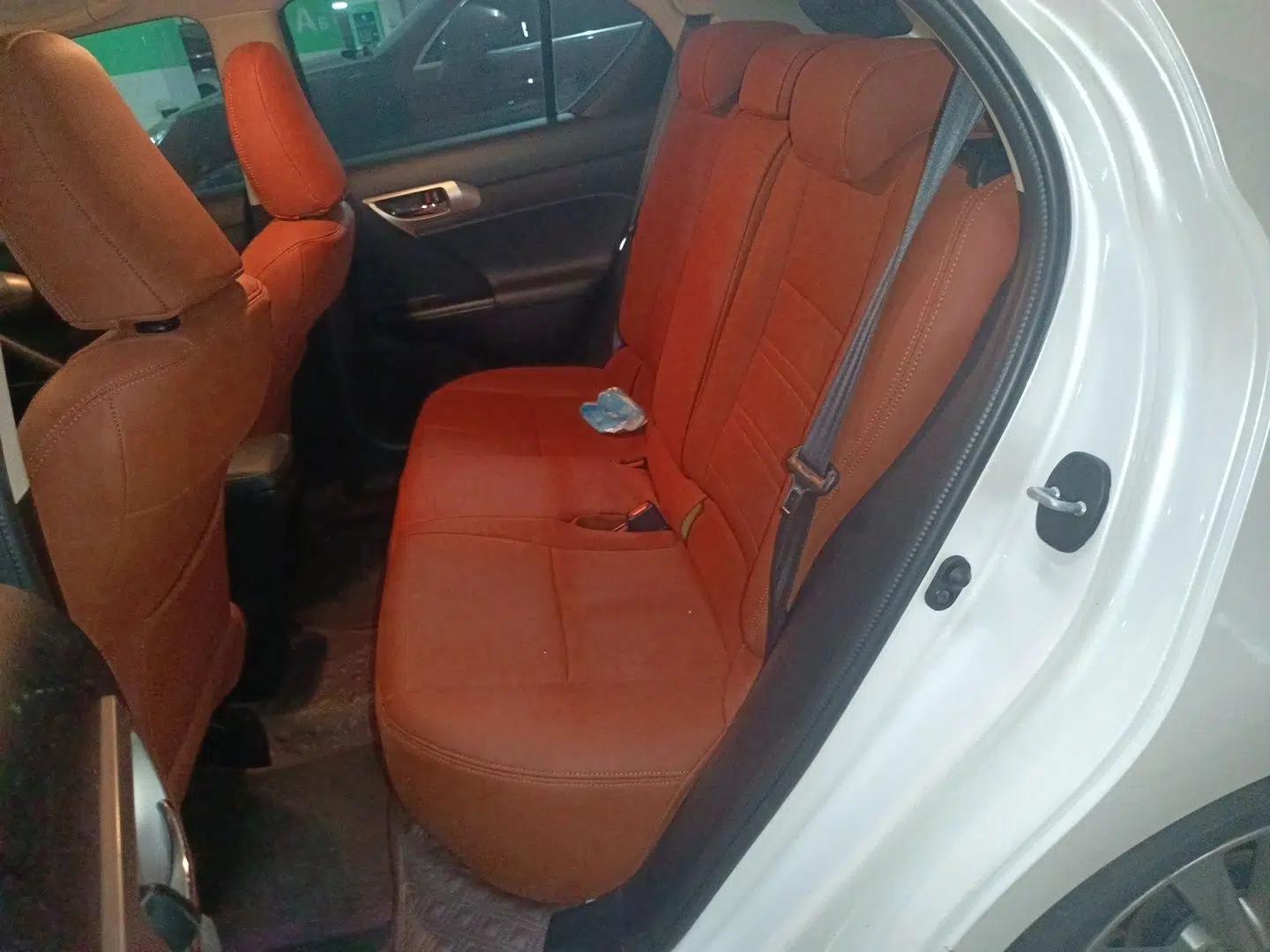 Lexus CT 2015 CT200h Night Rider Edition — миниатюра 17