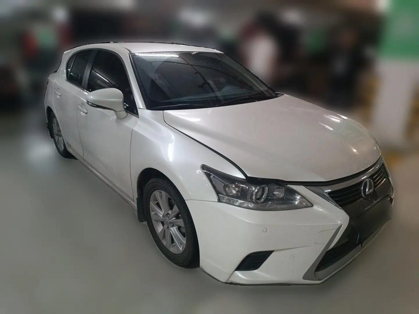 Lexus CT 2015 CT200h Night Rider Edition — миниатюра 3
