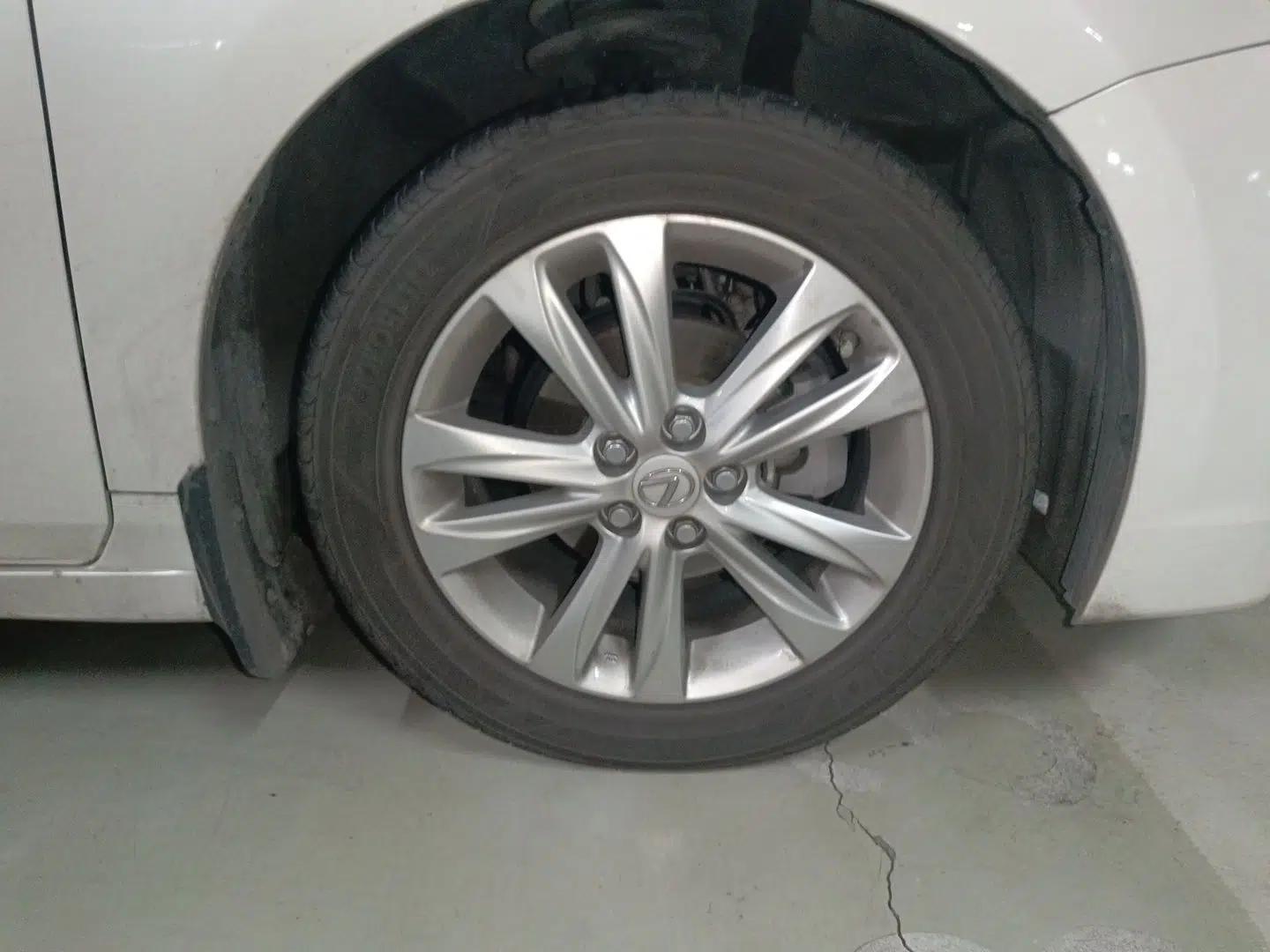 Lexus CT 2015 CT200h Night Rider Edition — миниатюра 8
