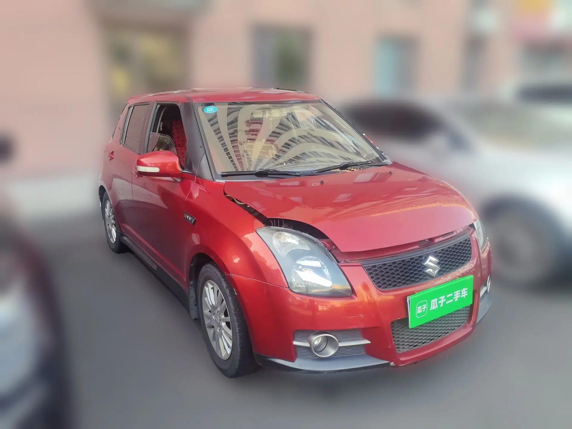 Suzuki Swift 2011 1.5L Manual Fashion Edition — миниатюра 3