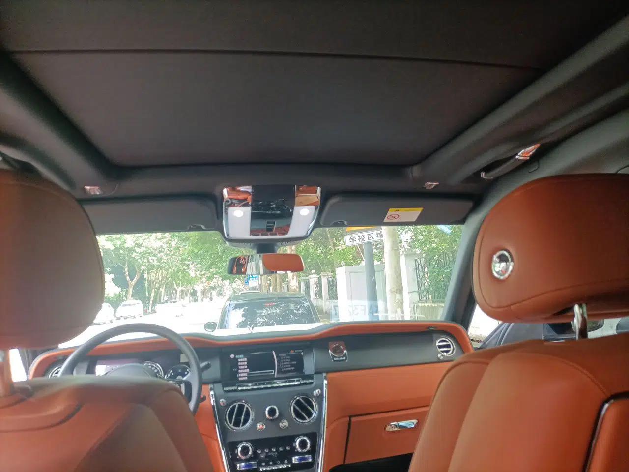 Rolls-Royce Cullinan 2020 Black Badge model — миниатюра 18